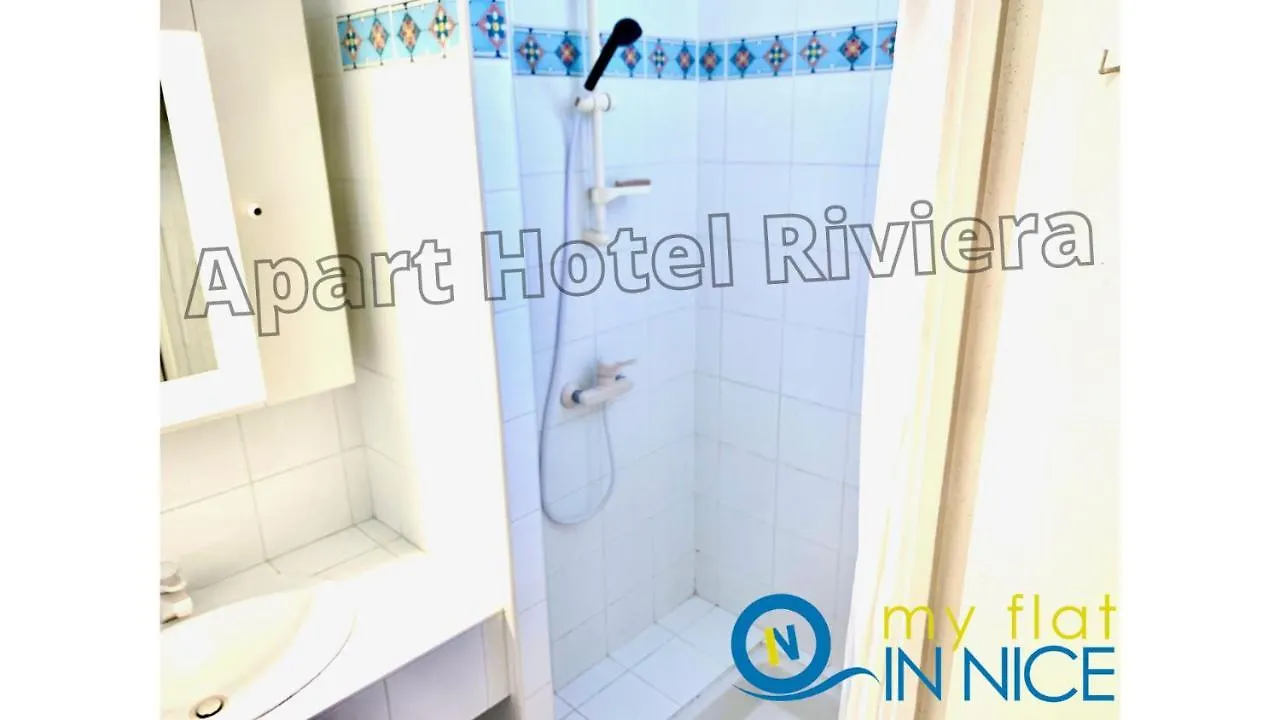 Apartment Aparthotel Riviera: Old Town Charm with Sea View Balcony Nice